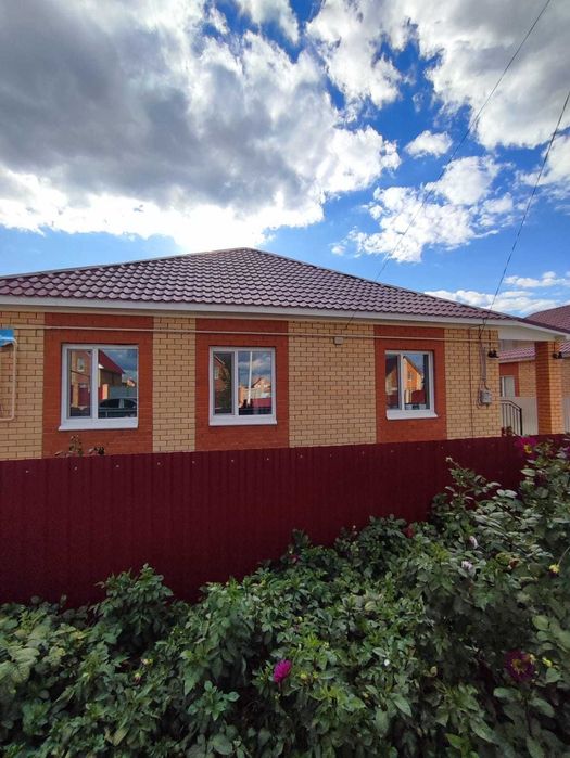 Дом в Заречном 117 м2, участок 10 соток, гараж