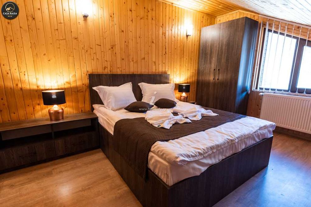 Pensiune ***  de vinzare  în Bușteni