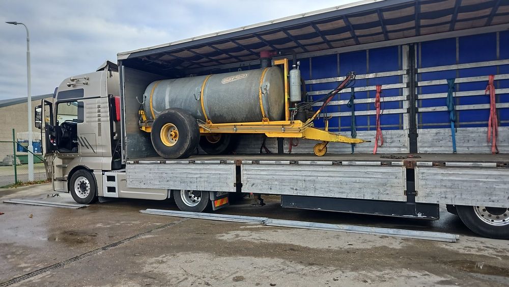 Vidanja/cisterna 5000 l pompa 2 sensuri