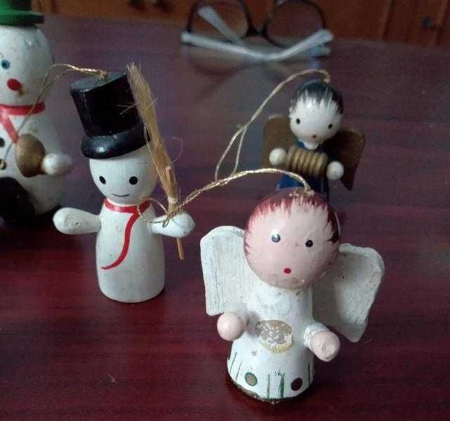 Decoratiuni lemn pom iarna