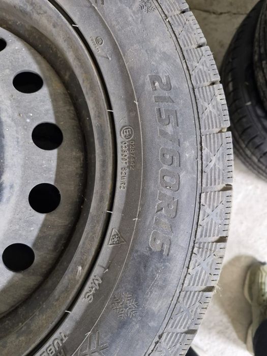 Продам зимние резины