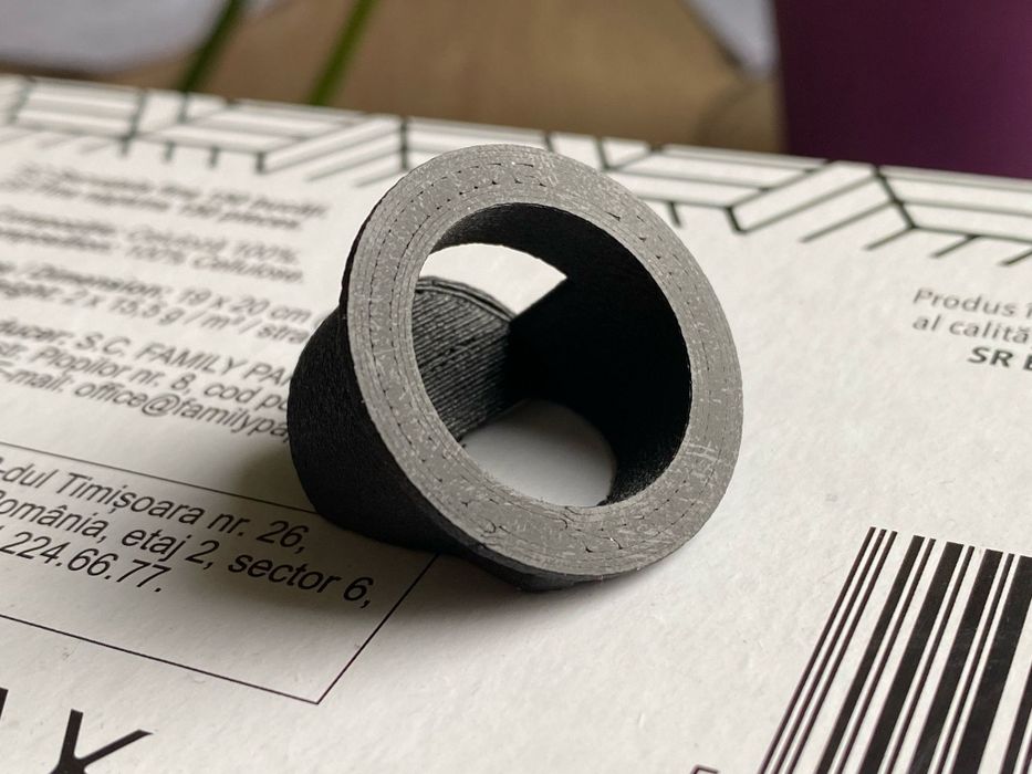 Opel - Reductor lichid de racire  97102581