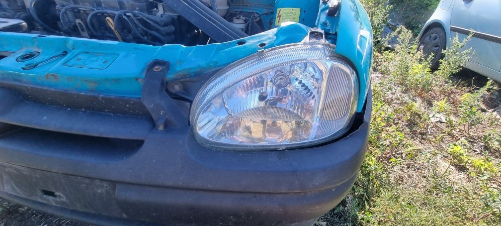 Opel corsa b  1.4 I на части