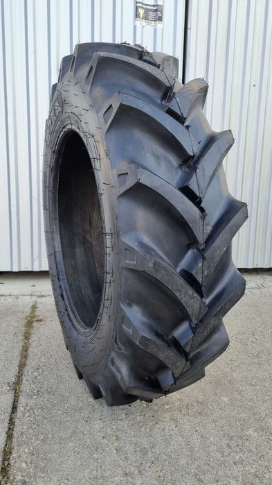 Anvelope rezistente de calitate agricole 11.2-24 OZKA cu 12 pliuri