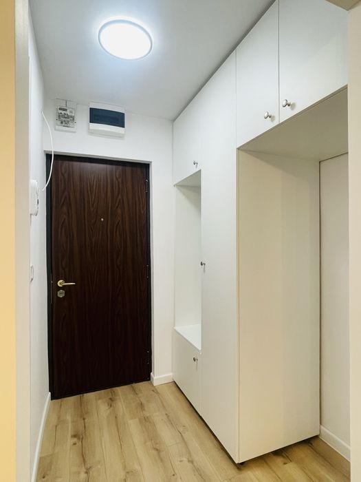 Garsoniera 30mp renovata Complet AVRIG bloc Anvelopat