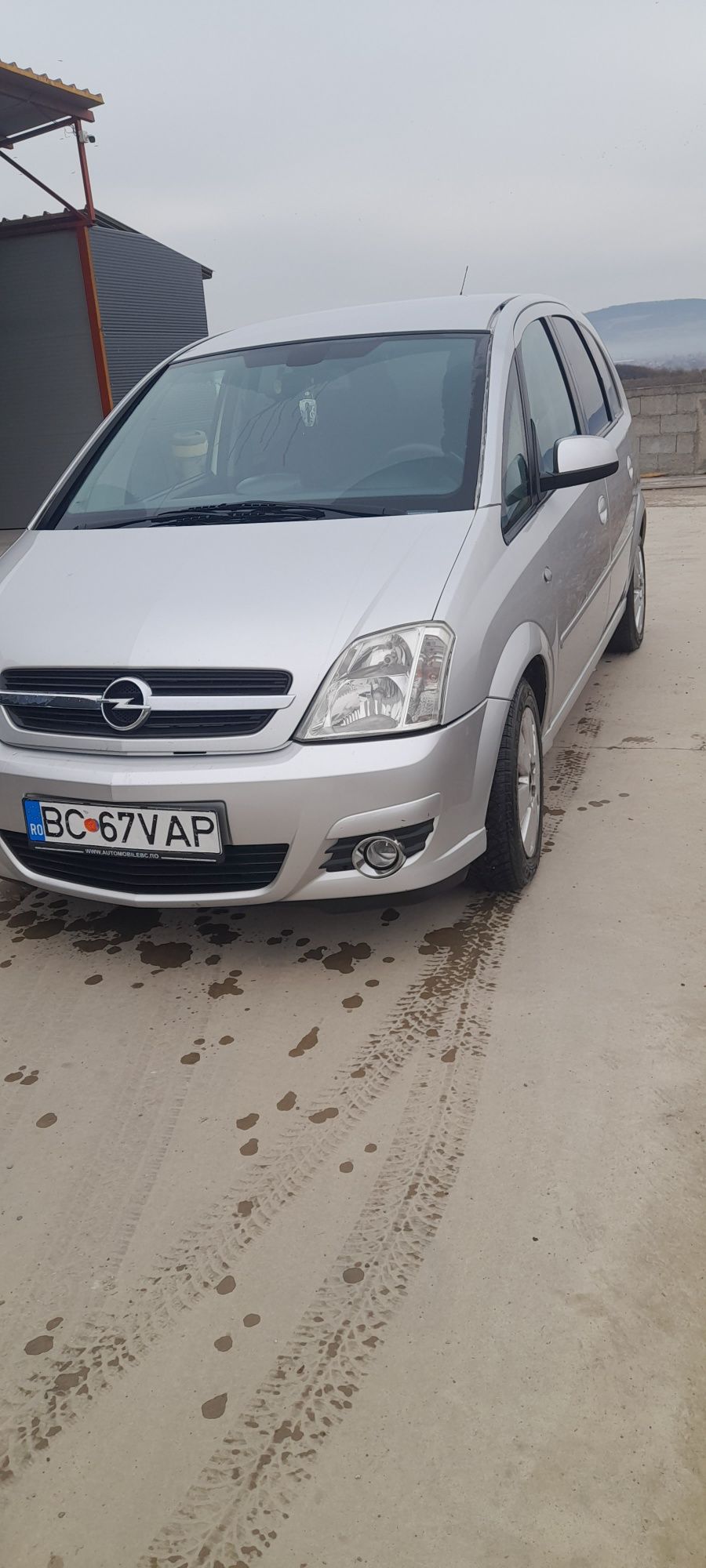 Vând Opel Meriva 1.7 2004