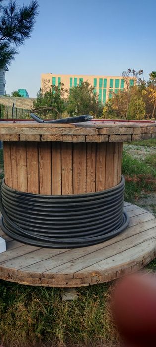Кабель сотилади AПвПу 1х95/16-21/35(42)кв