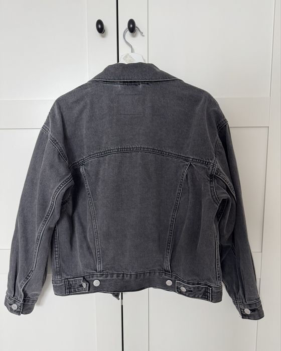 Geaca denim Levi’s noua