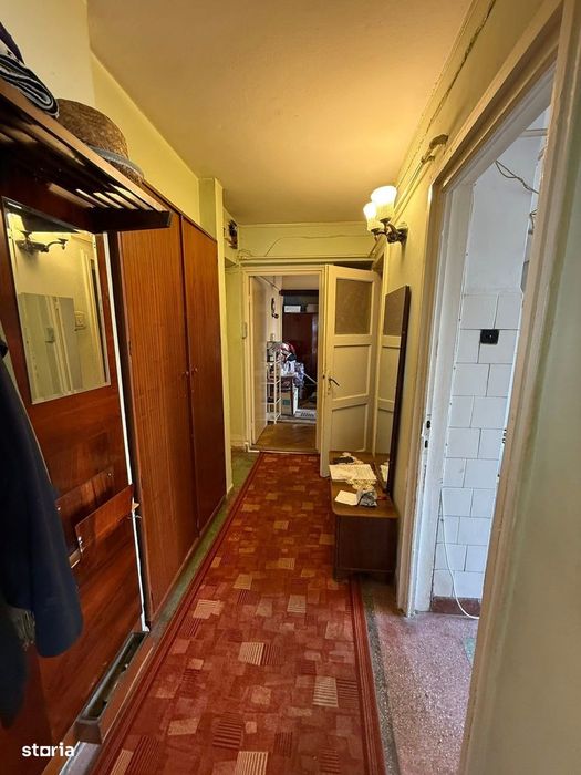 Apartament 3 Camere Etaj 1 Pitesti