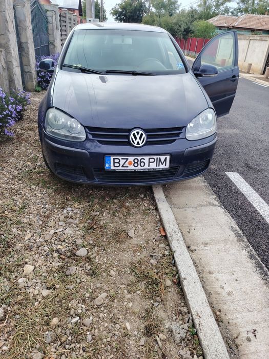 Golf 5 an octombrie 2004, 1,4benzina