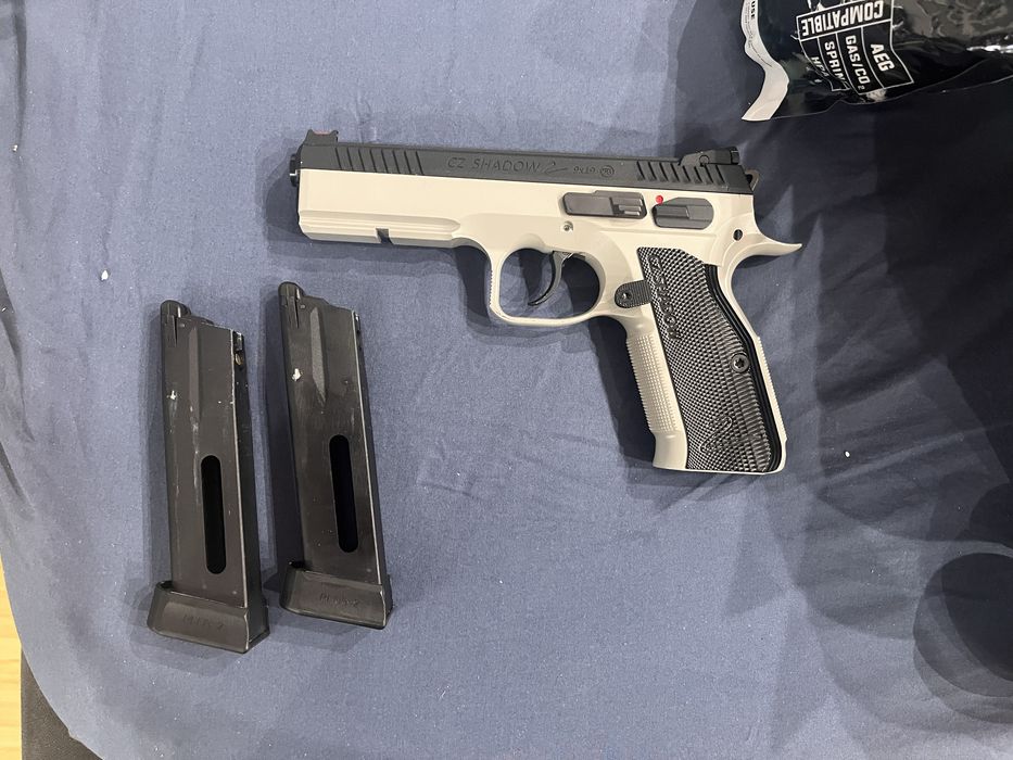 CZ SHADOW 2 CO2 urban grey