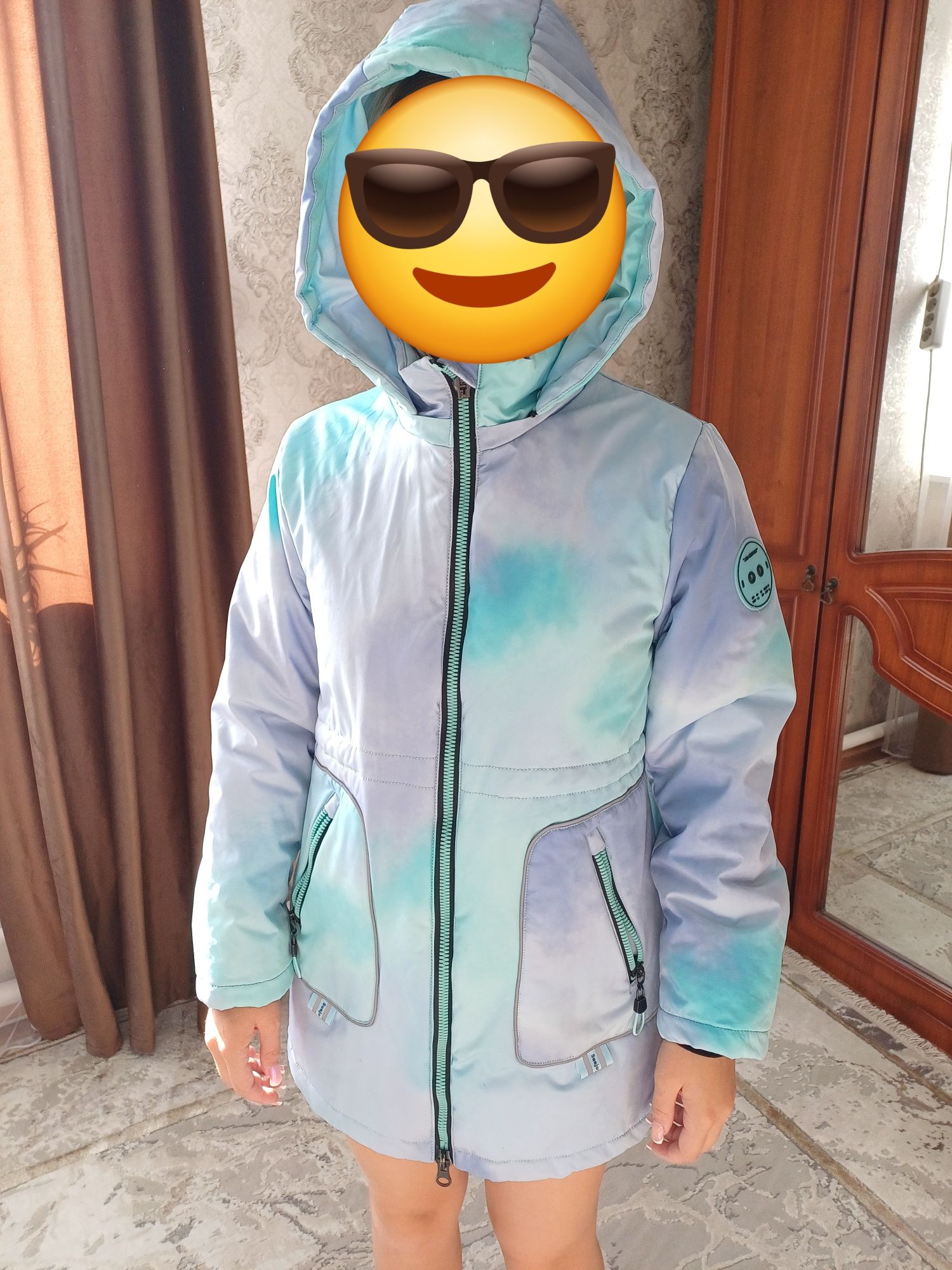Куртка на девочку