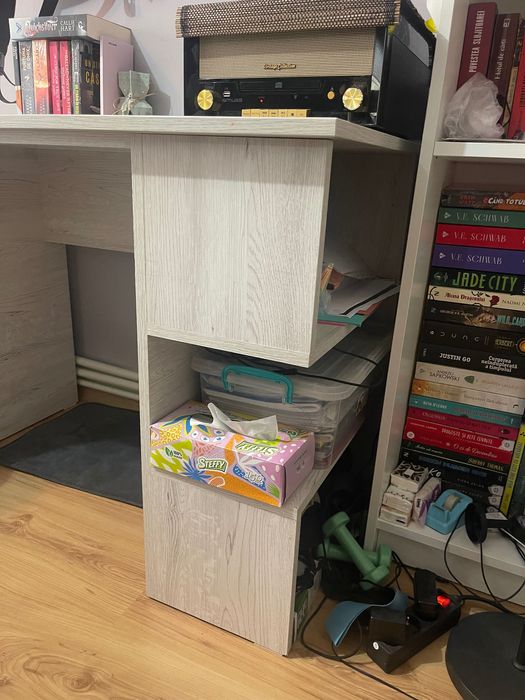 Birou de vânzare din pal melaminat decor lemn