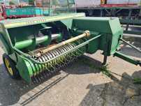 Presa John Deere 332