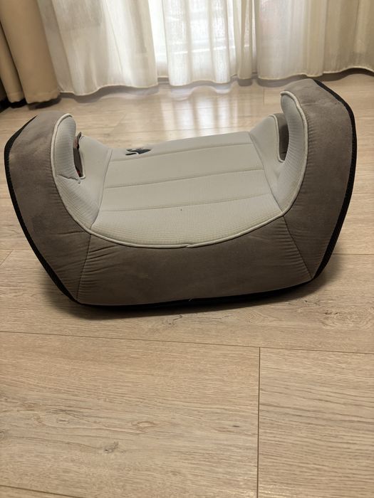 Inălțător auto, pentru copii