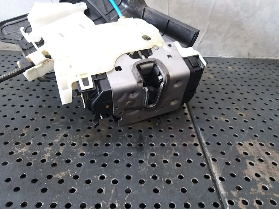 Broasca usa dreapta spate mercedes e class w212