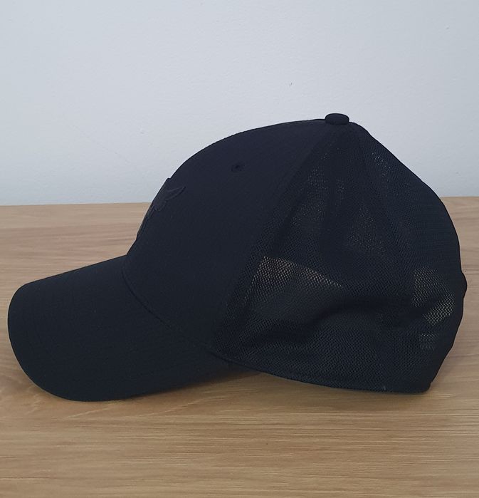 Vand sapca Under Armour Project Rock Trucker