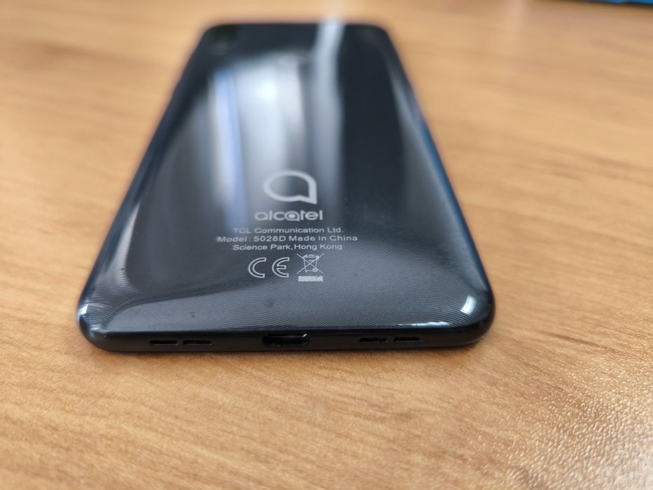 Смартфон Alcatel 1S 5.5" HD+ – черен