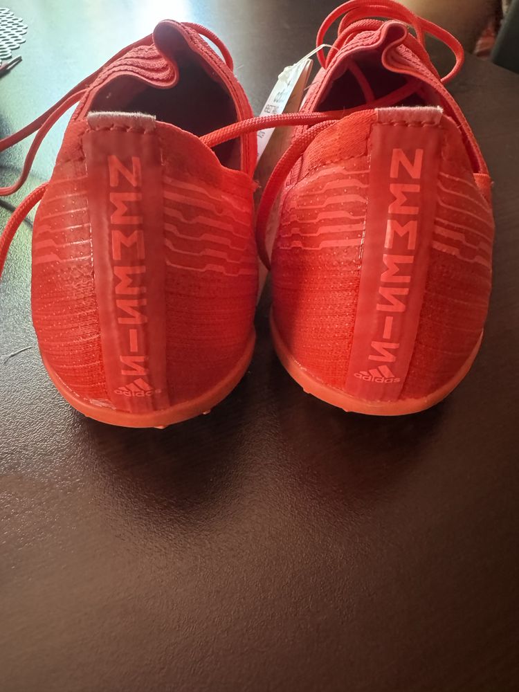 ЧИСТО НОВИ Adidas nimezis 38 и 2/3