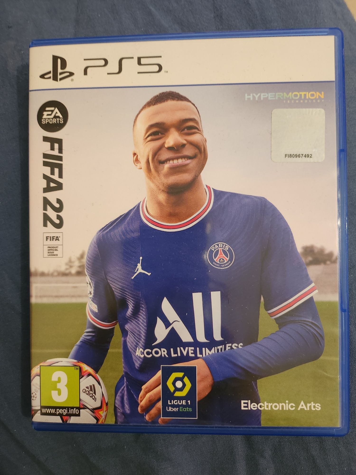 Vând fifa 22 ps5