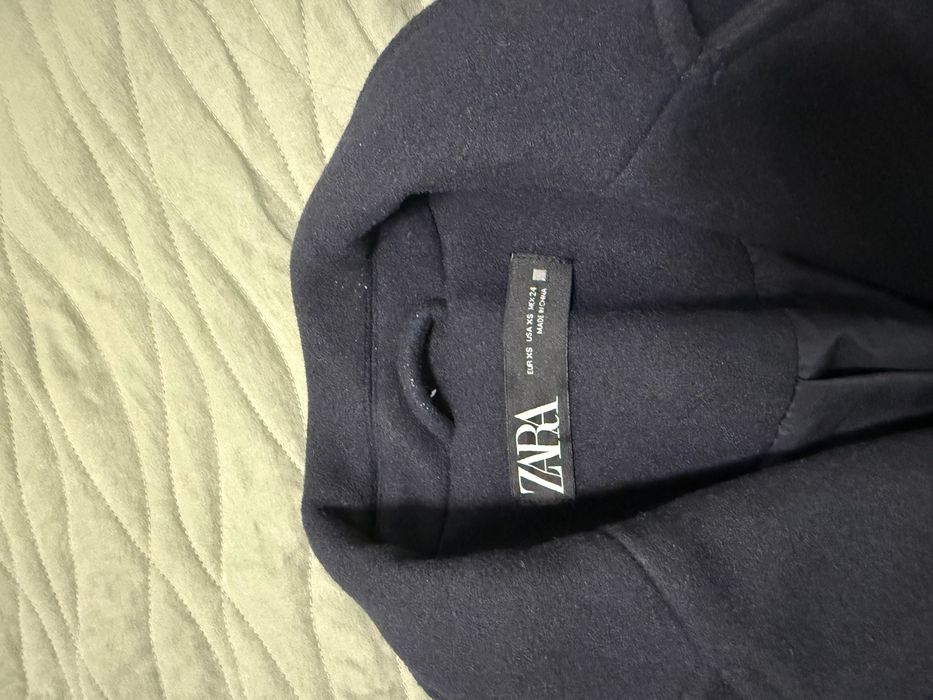 Дамско късо палто Zara
