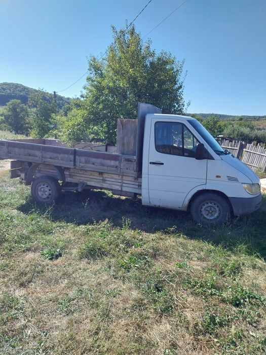 Mercedes Benz Sprinter
