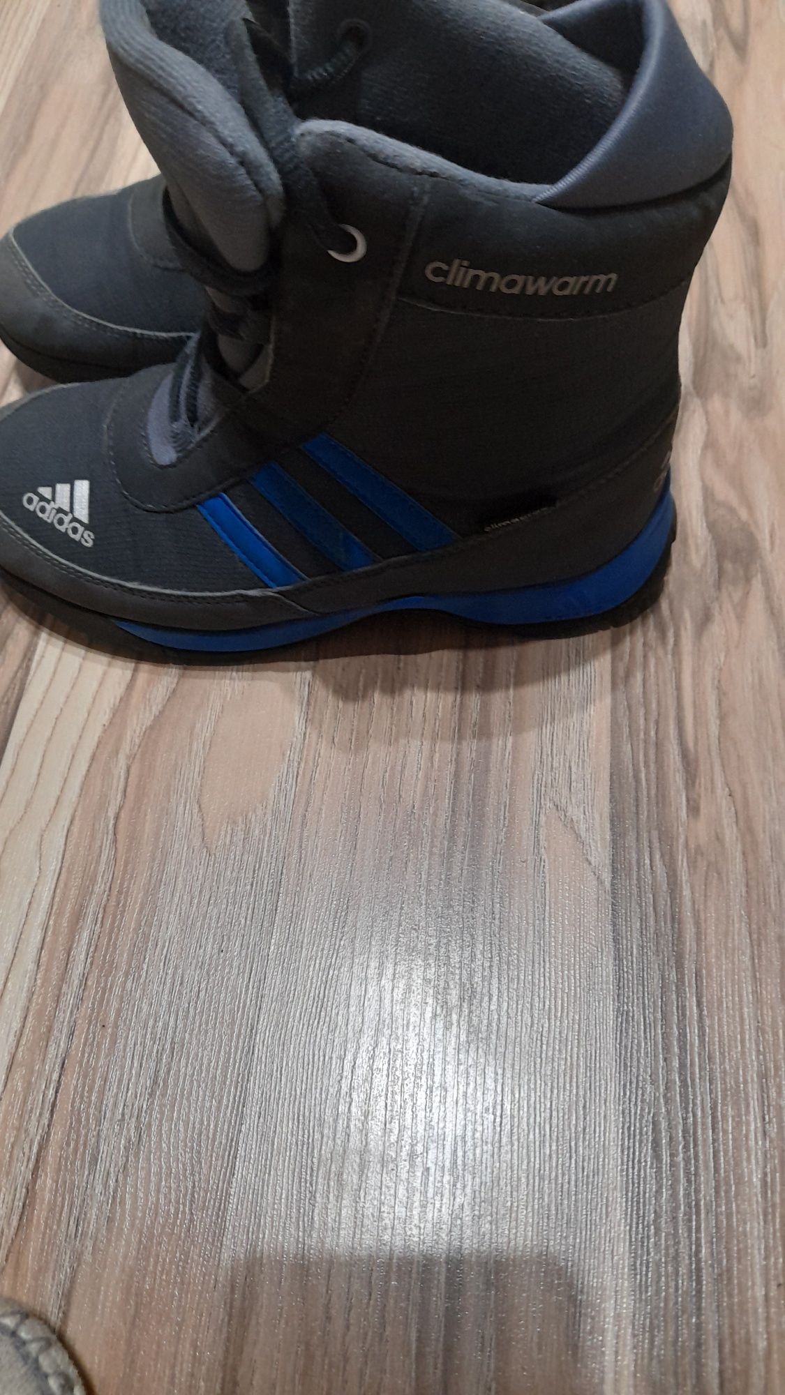 Детски оригинални боти на ADIDAS