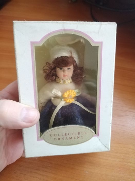 Продам куклу коллекционную с доставкой