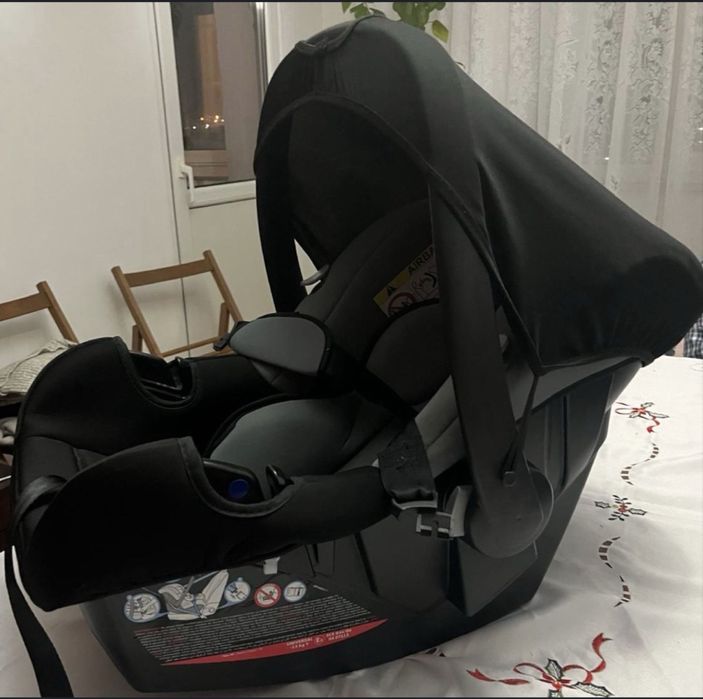 Carucior 3 in 1 Nania Giulia + Scaun auto pt bebe 0-6 luni