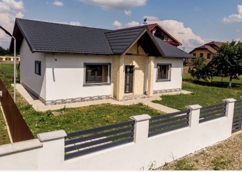 Vand casa constructie 2024-2025 materiale si executie de top