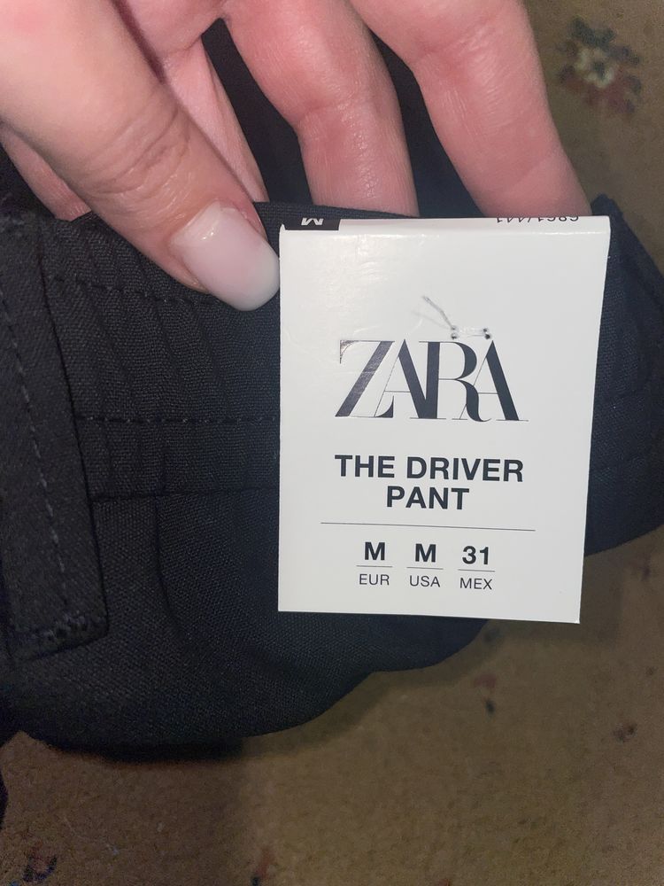 Pantaloni barbat Zara