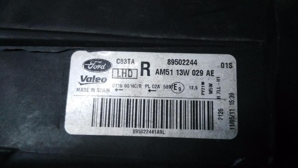 Оригинален Десен Фар FORD C-MAX 2011г.