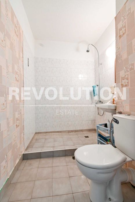 Едностаен апартамент в ж.к. Люлин 7