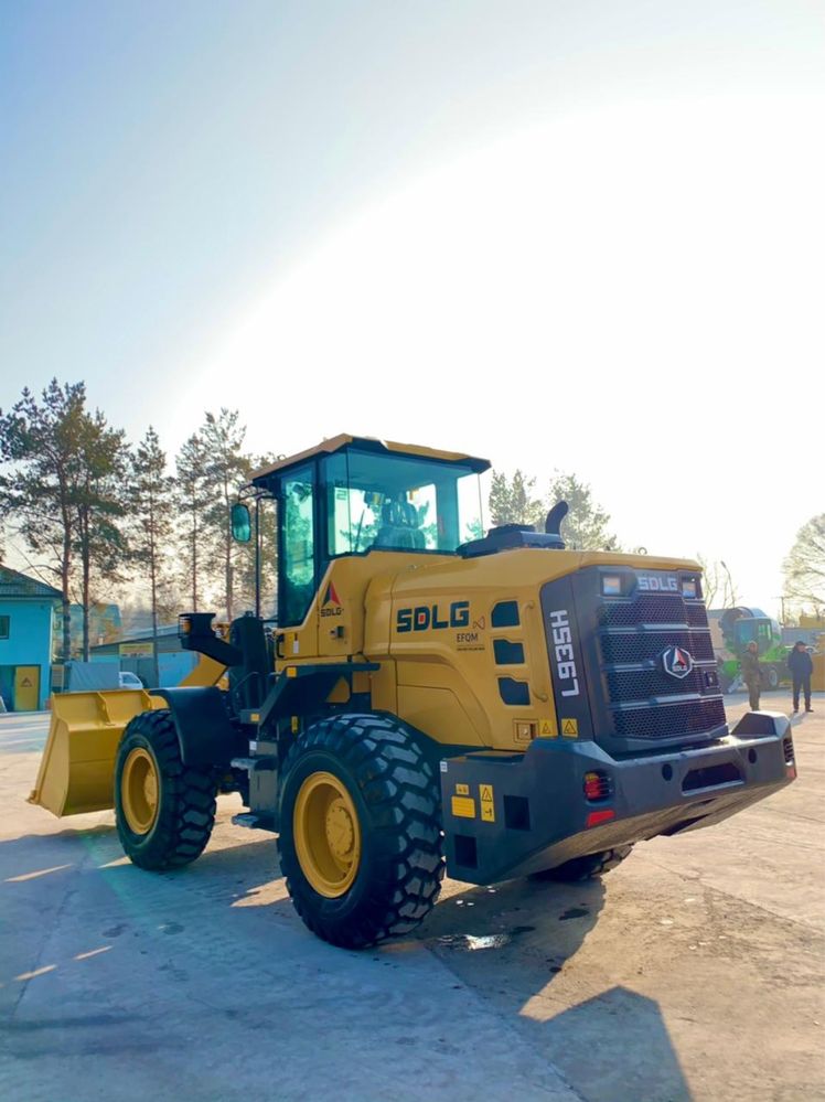 Погрузчик sdlg 935