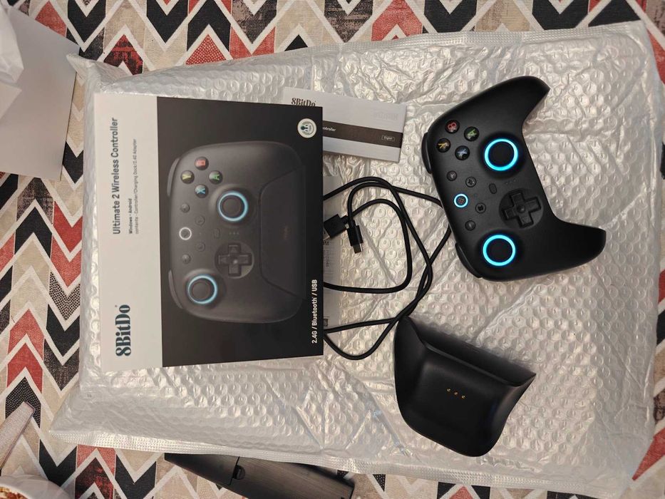 8BitDo Ultimate 2 Wireless Controller