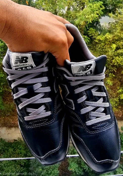 Sneakers supradimensionati Puma Thunder Electric, mărimea 40