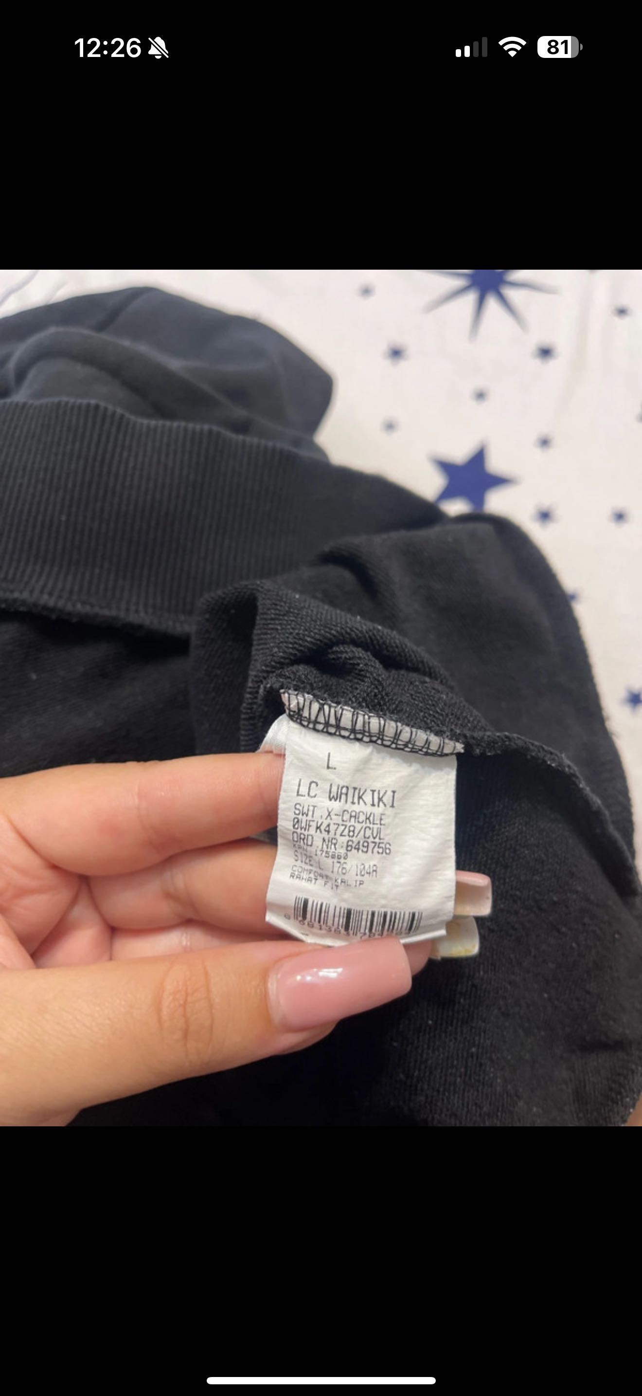 Hanorac cu glugă negru stare foarte bună mărime l