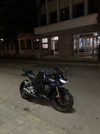 Yamaha yzf 125r 2021