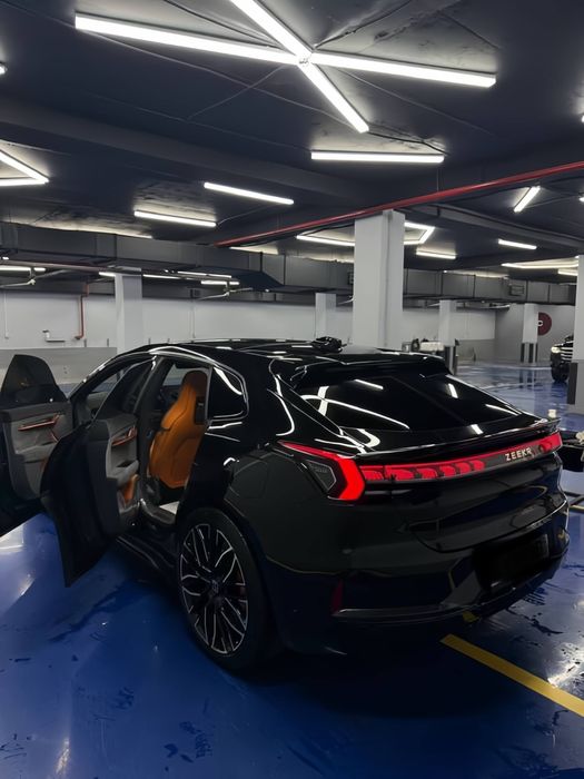 Zeekr 001 Срочно продаётся