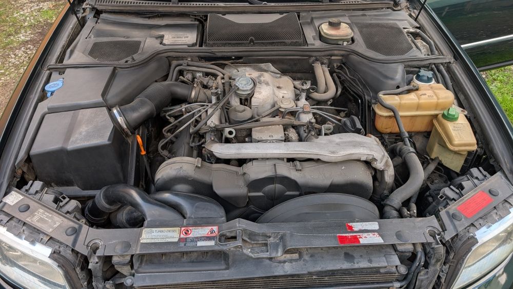 Audi A8 2.5 V6 TDI quattro 1999
