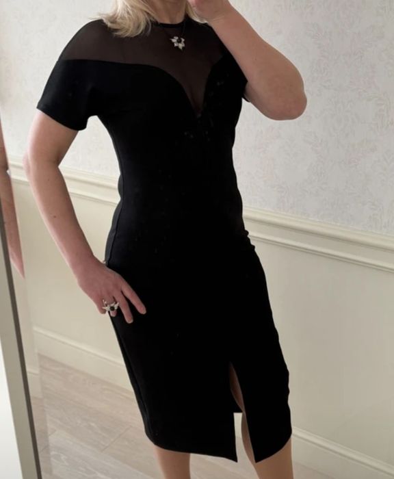 Продам женские платья