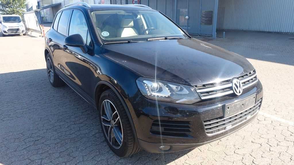 dezmembez vw toareg 3.0 tdi an 2013 tip motor casa