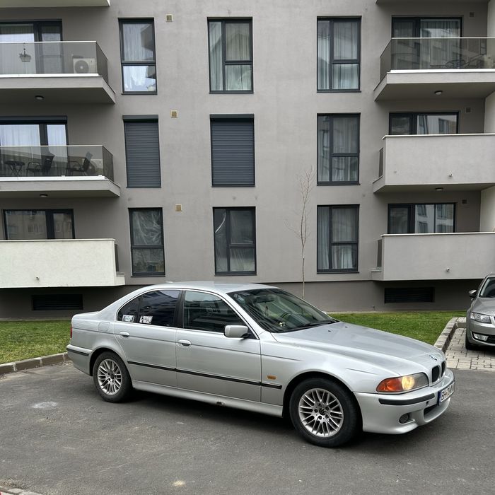 Vând BMW E39 2.0 diesel, an 2000, non-facelift
