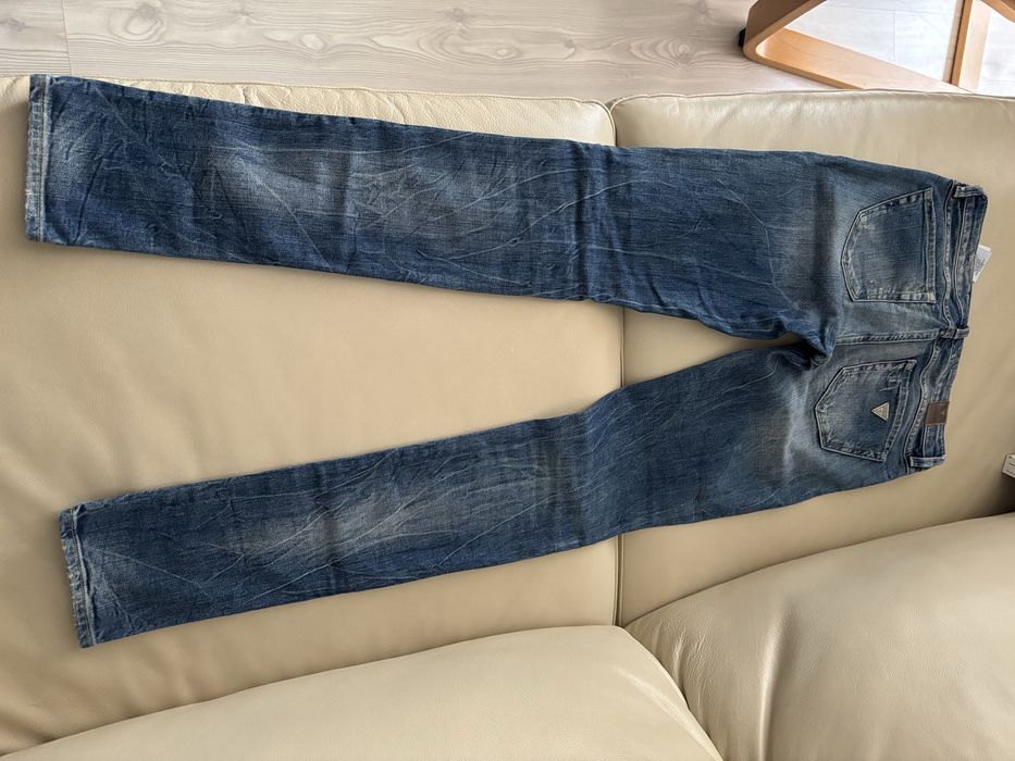 Guess blugi cu aplicatii xs