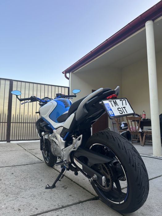 Suzuki SFV650 Gladius