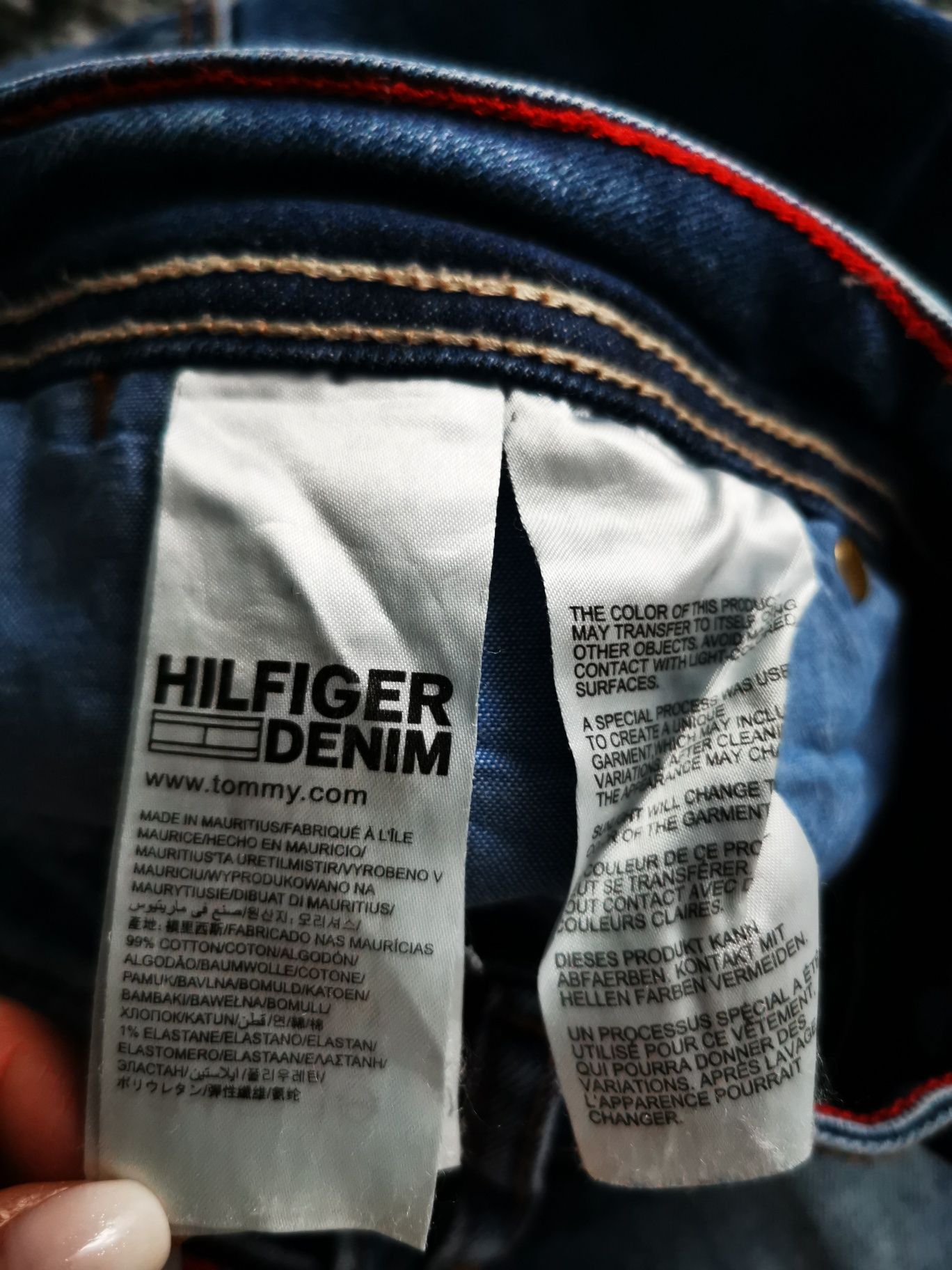 Blugi Tommy Hilfiger  mărime L