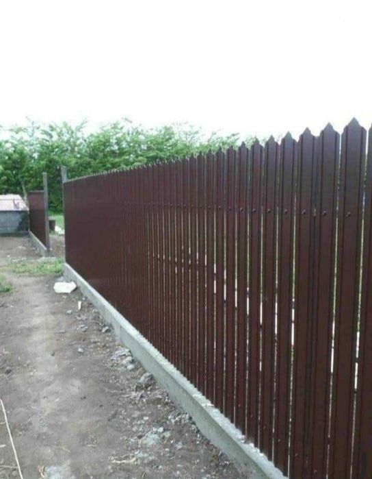 Construim garduri la comanda clientului