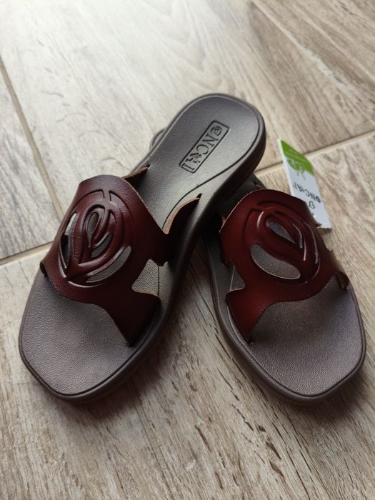 ONCAI Șlapi pentru femei, mărimea 36 EU noi in cutie