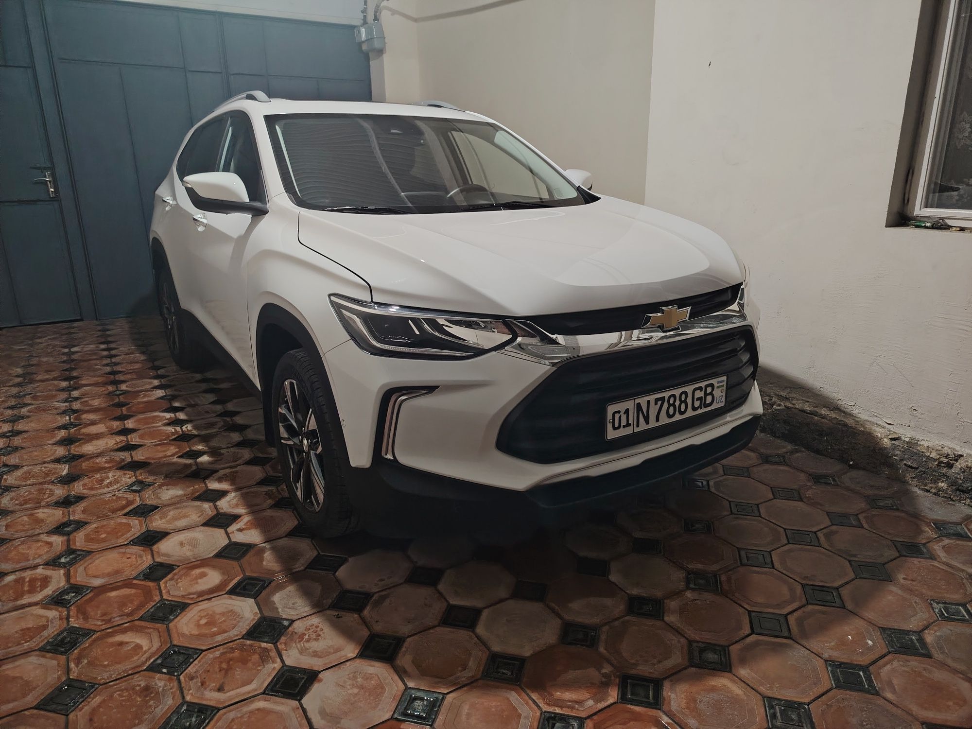 Tracker 2 full 19000$