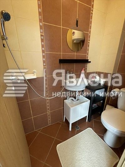 Продава се Едностаен апартамент в Варна, Лятно кино Тракия - 45 кв.м за 1978 €/кв.м - Снимка #3